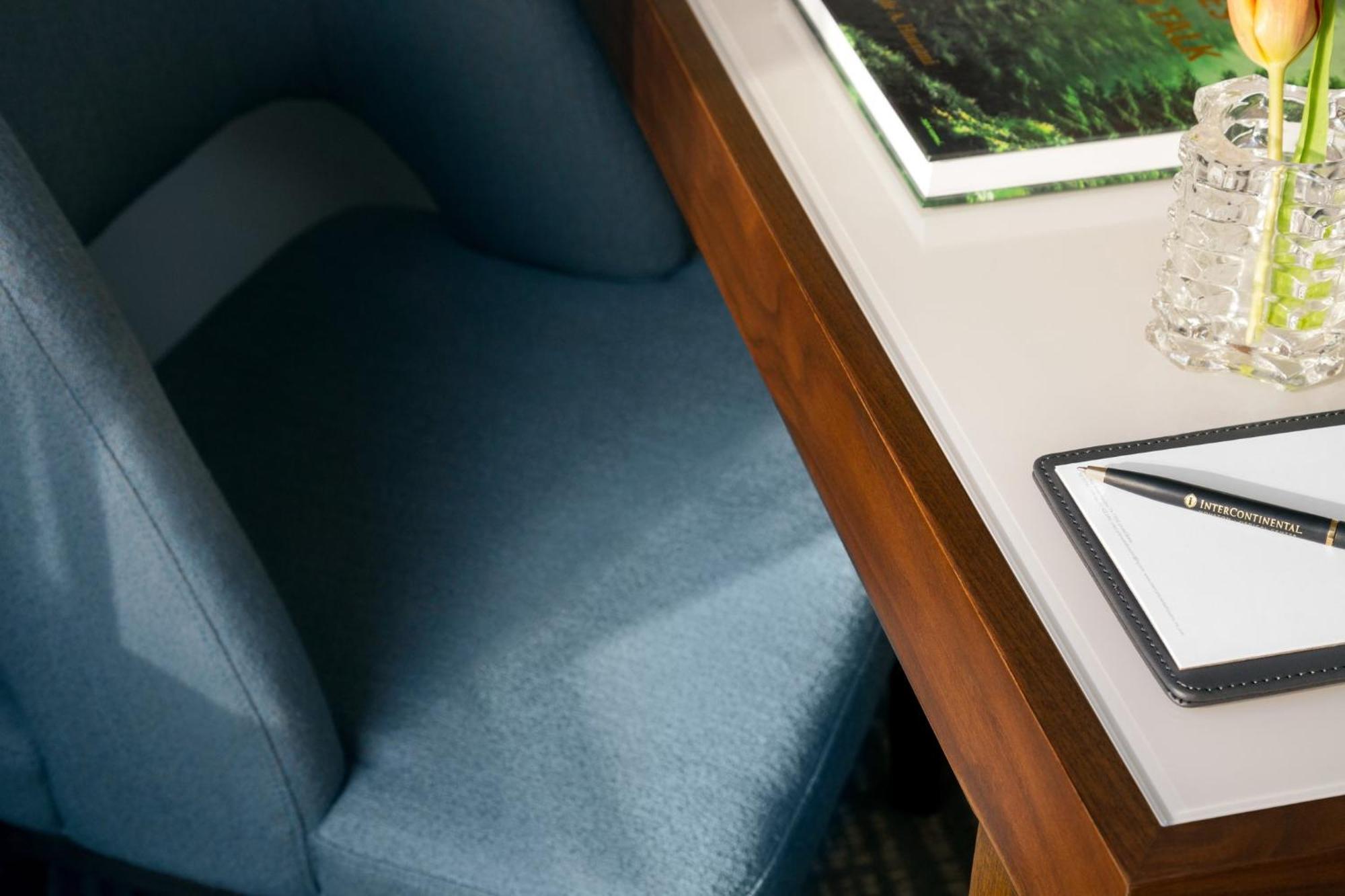 Hotel Intercontinental Houston By Ihg Extérieur photo